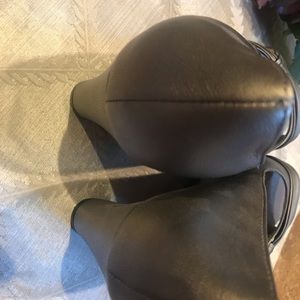 AEROSOLES Shoes - Aerosols pewter leather peep toe high heel AEROSOLES Shoes - Aerosols pewter leather peep toe high heel